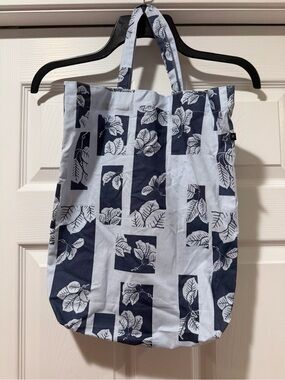 Sig Zane: Navy and blue Leaf tote.